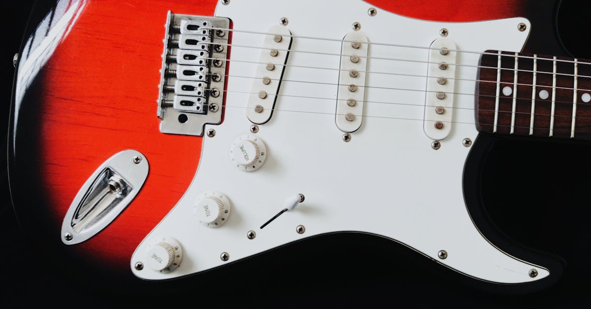 Stratocaster – Vũ Khí Bí Mật Của Những Huyền Thoại Guitar