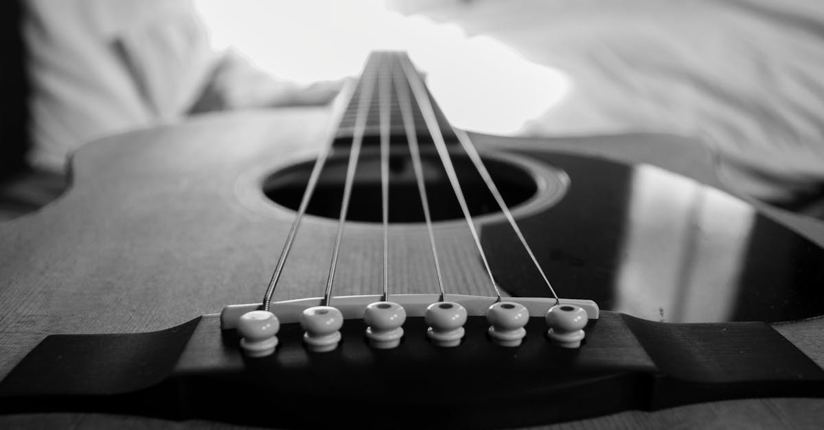Dây Đàn Guitar: Bí Quyết Tối Ưu Hóa Âm Thanh